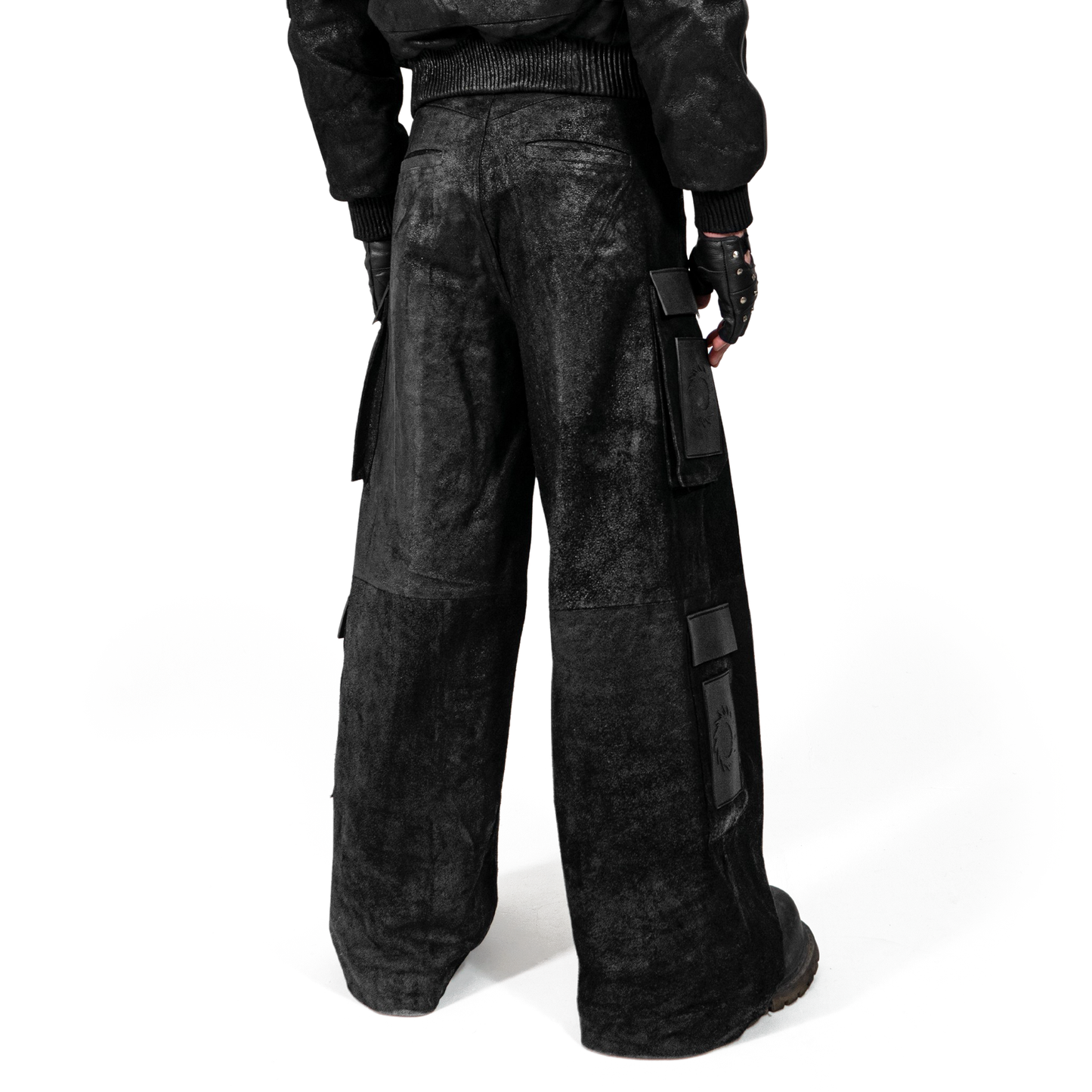 CRACKED LEATHER PANTS