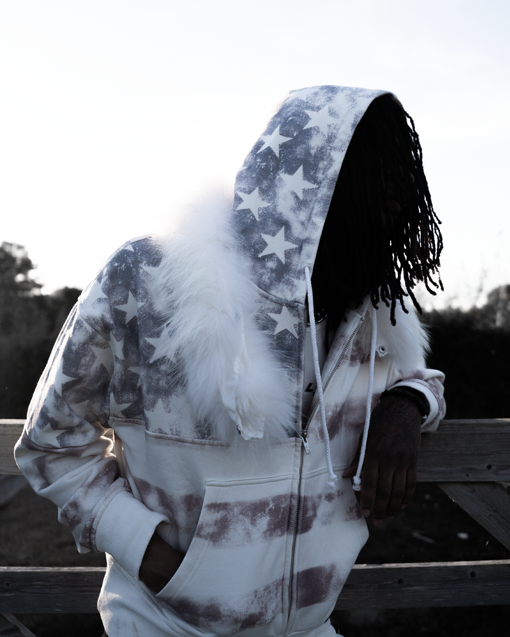 AMERIKA HOODIE