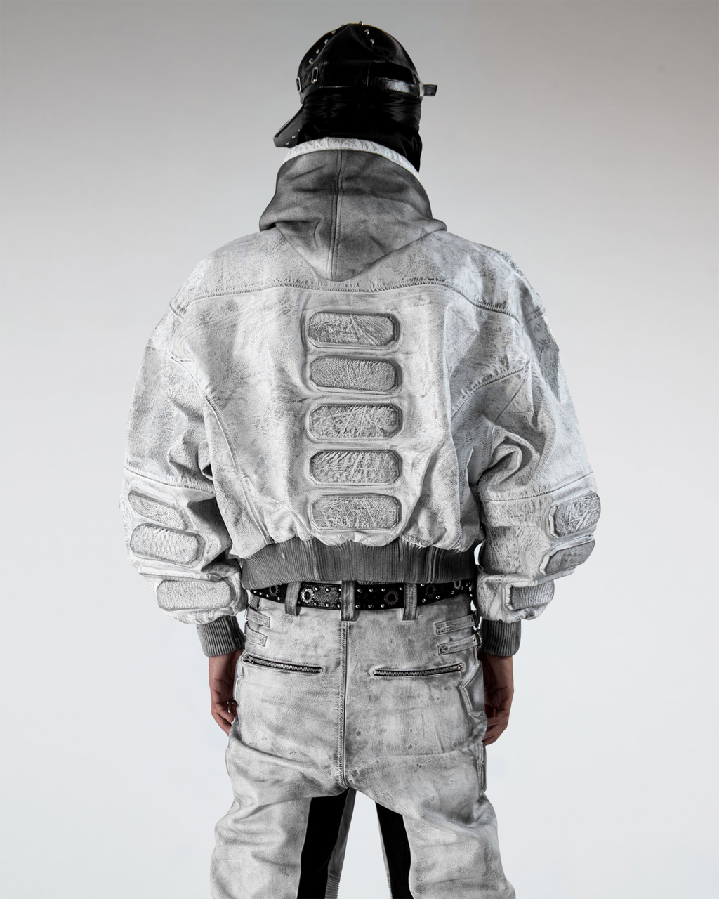 RIOT BOMBER (WHITE)