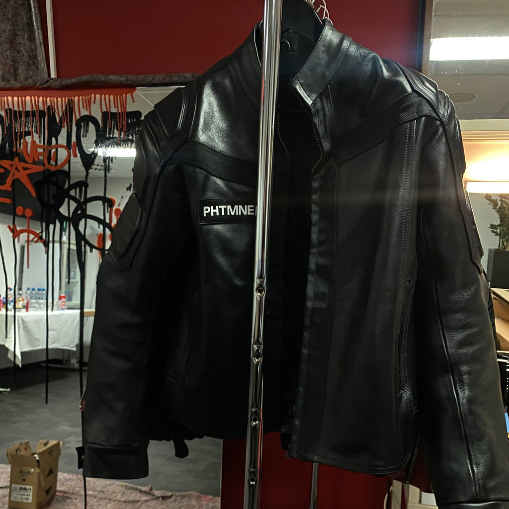 BULLY JACKET (BLACK)