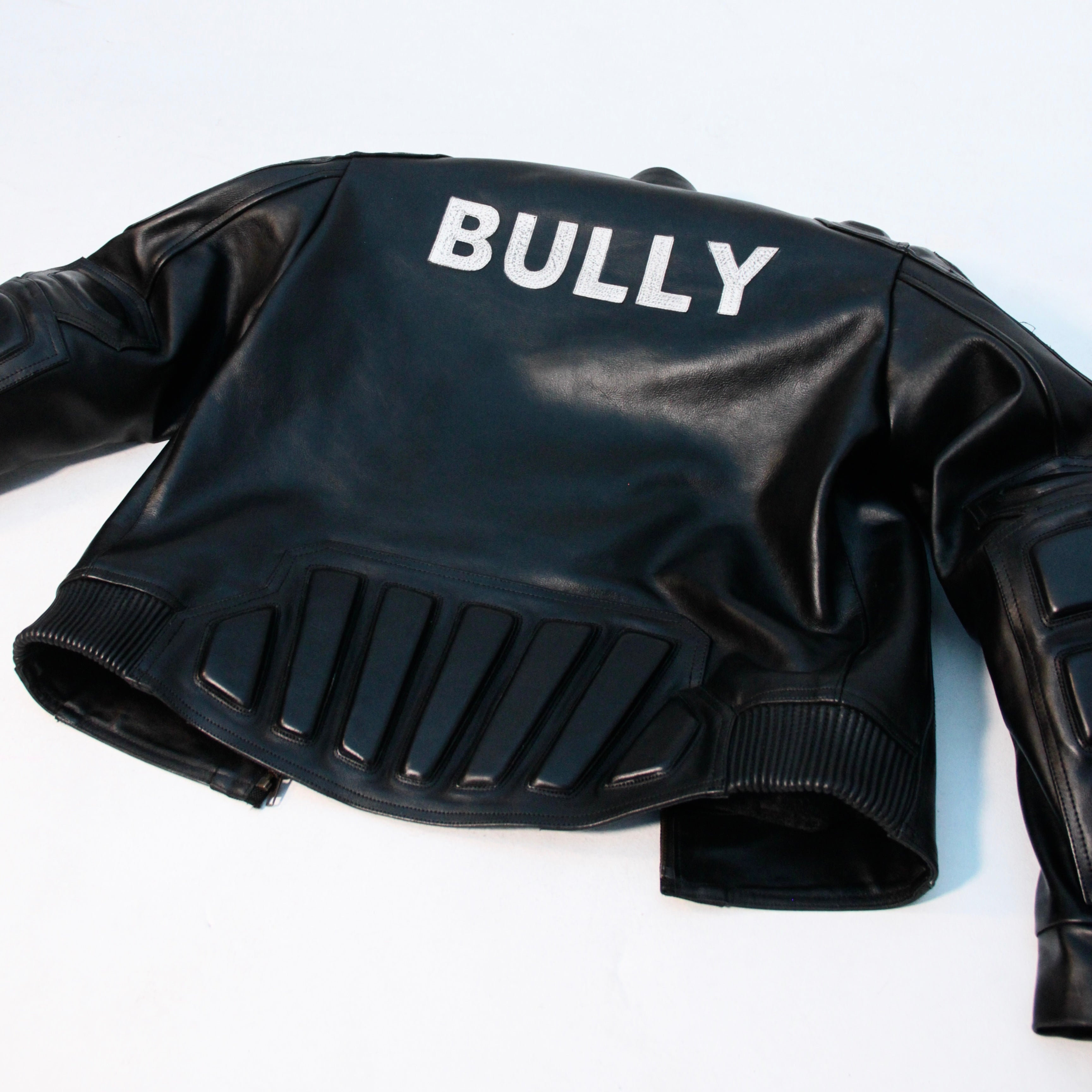 BULLY JACKET (BLACK)