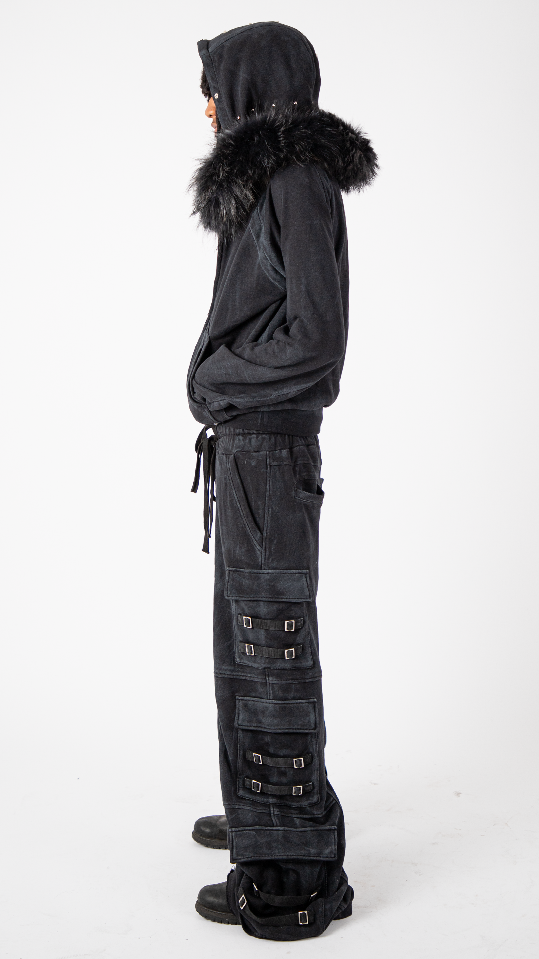 "OBSIDIA" WAXED CARGOSWEATS