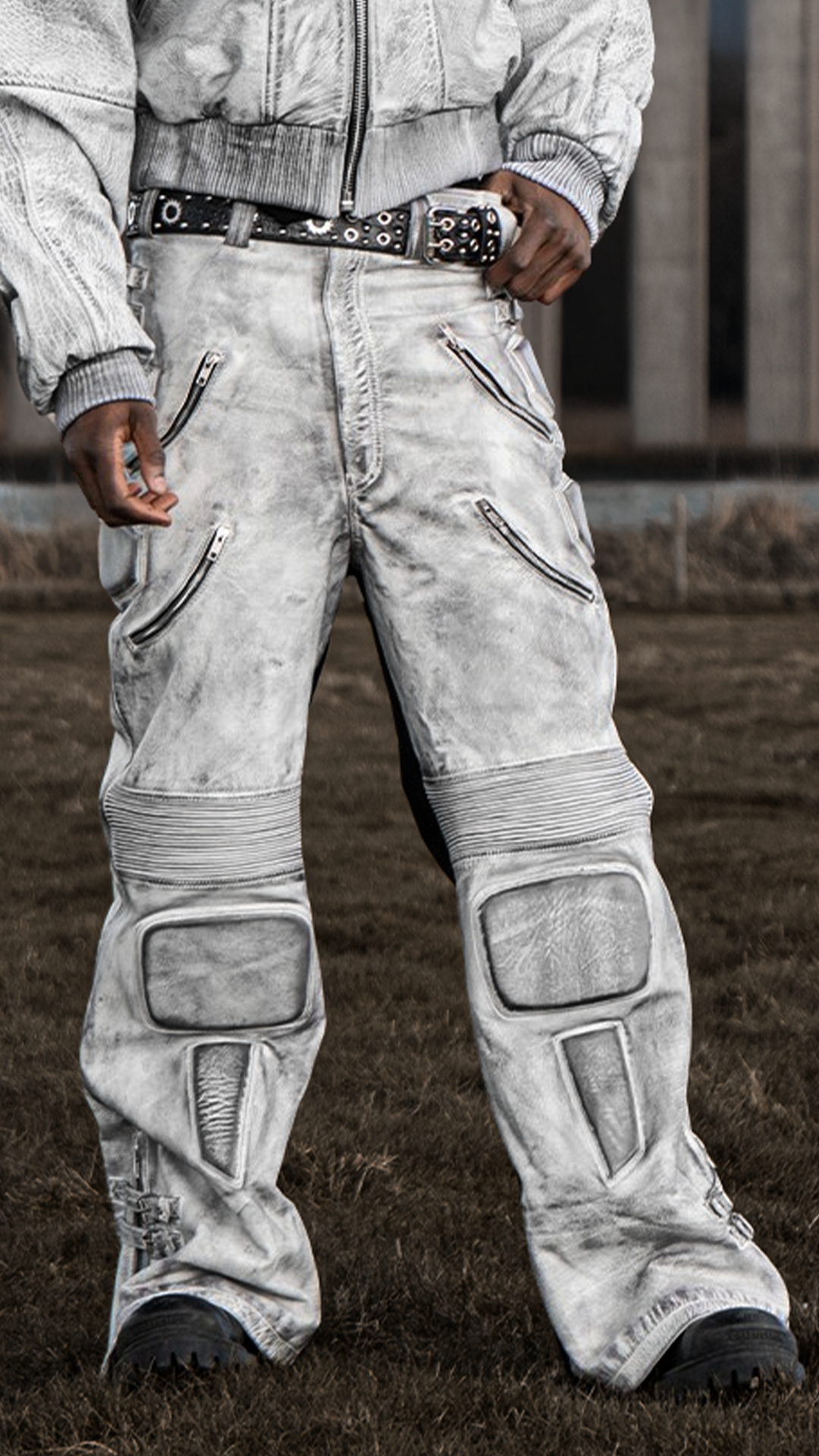RIOT PANTS (WHITE)