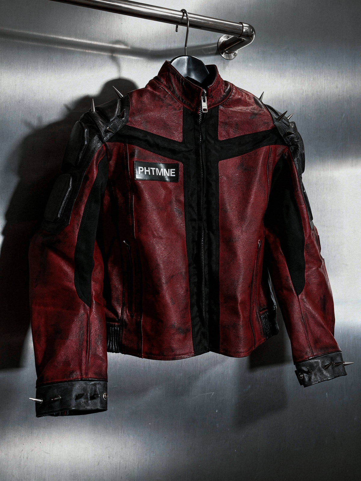 EXCLUSIVE RED BULLY JACKET